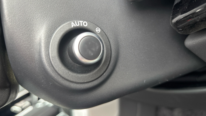 Land Rover Range Rover 3.0 P460e Edition 4dr Auto Estate - Image 39
